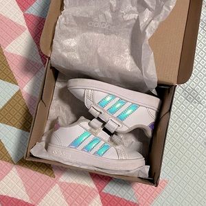 Adidas toddler sneakers